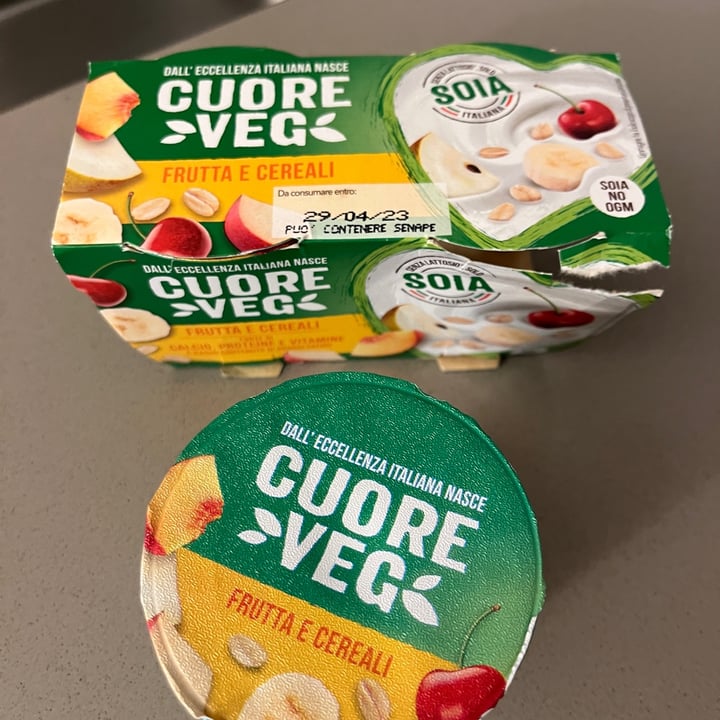 photo of Cuore veg Yogurt Frutta & Cereali shared by @bartelisa on  26 Mar 2023 - review