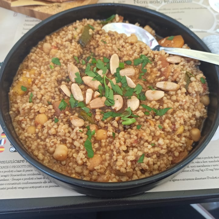 photo of Dukka Maftul cous-cous integrale palestinese con ceci e zucca shared by @annaboodmann on  23 Apr 2023 - review