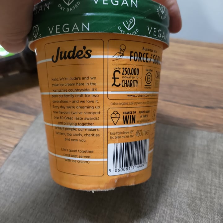 photo of Jude’s Vegan Salted Caramel Ice Cream shared by @stevenneoh on  30 Mar 2023 - review