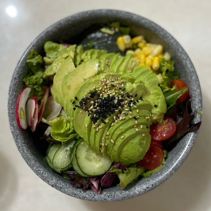 photo of Lucky Cat Avocado Salad With Yuzu Ponzu Dressing shared by @vickeroo on  16 Jan 2023 - review
