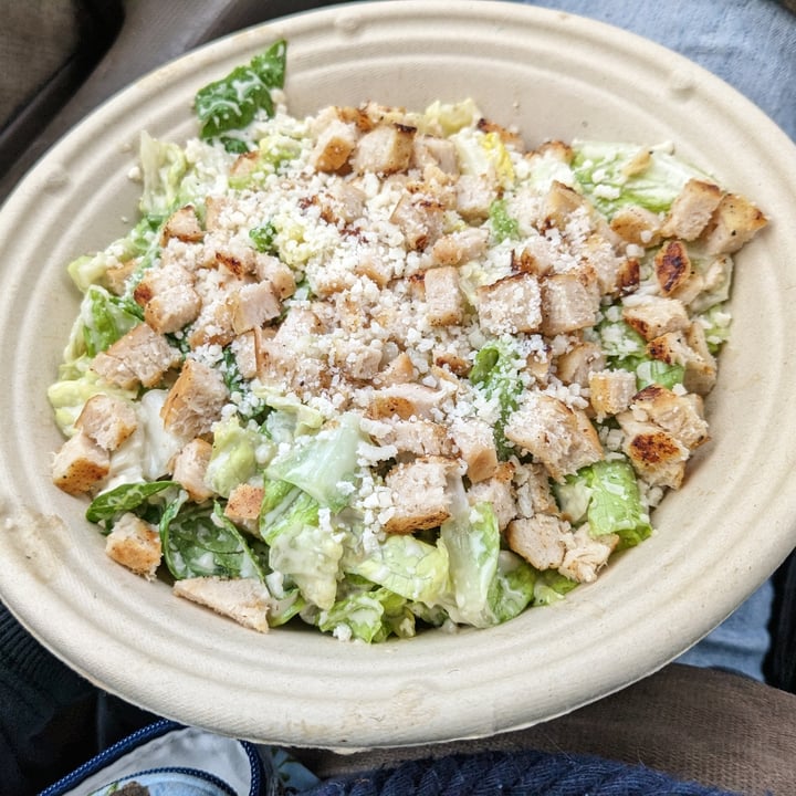 photo of Can't Believe It's Vegan No Chick Cesar Salad shared by @kristikrum on  27 Mar 2023 - review