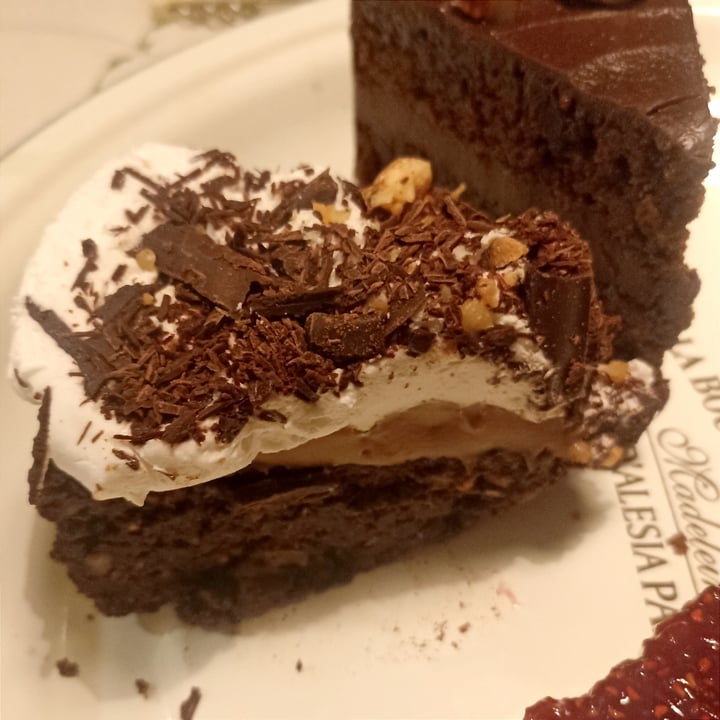 photo of Gordo Vegano Torta Brownie De Chocolate (sin Tacc) shared by @vikvegan on  10 Jun 2023 - review