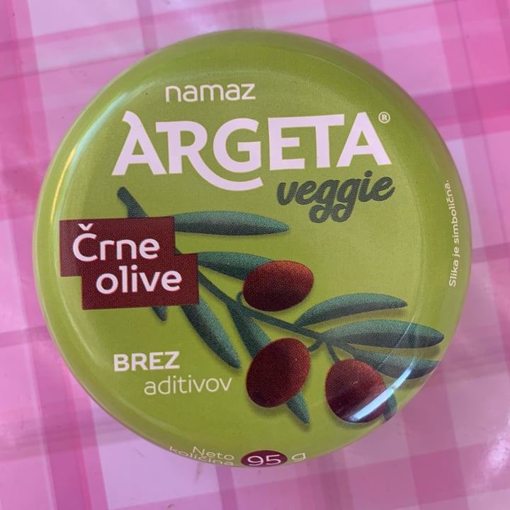 photo of Argeta paté di ceci e olive nere shared by @slovenianveganfinds on  17 Jul 2023 - review