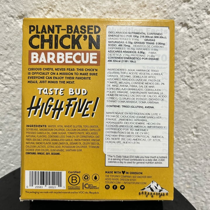 photo of Tofurky Plant-based Chick'n Barbeque shared by @zullybee on  04 Jun 2023 - review