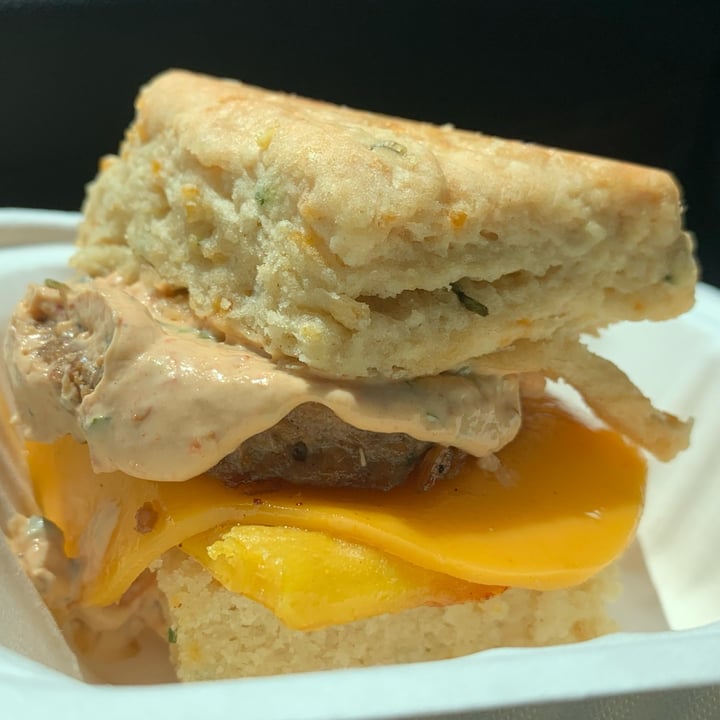 photo of Soulshine Vegan Café Sausage, Egg & Cheese Biscuit shared by @allhess on  24 Jun 2023 - review