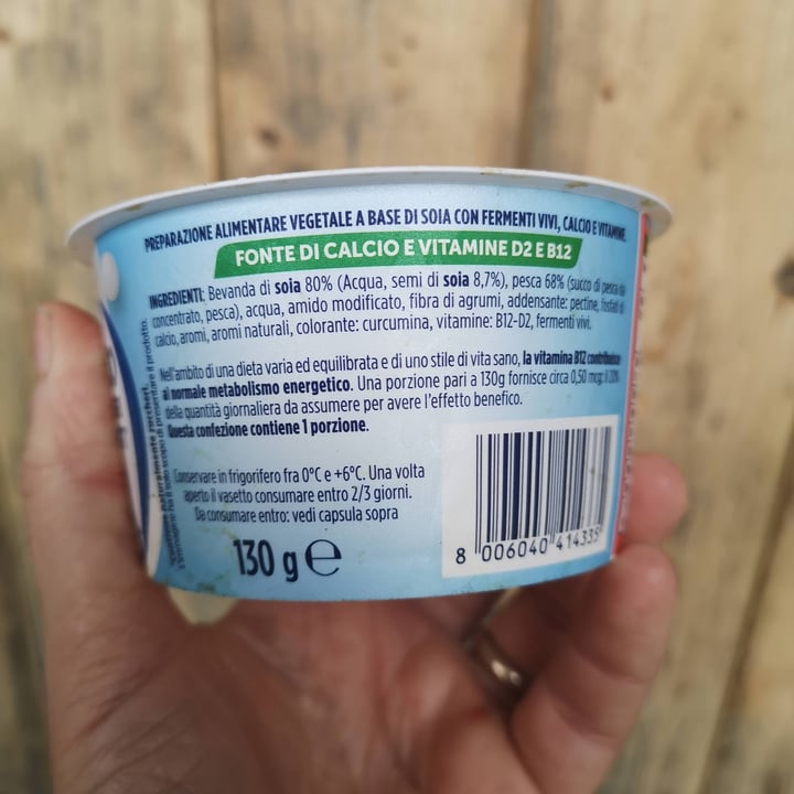 photo of Valsoia yogurt di soia alla pesca zero zuccheri aggiunti shared by @rachele82 on  01 Mar 2023 - review