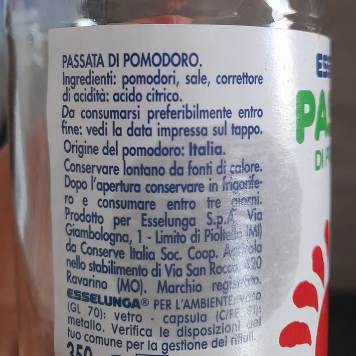 photo of  Esselunga Passata di pomodoro shared by @auramala on  14 Apr 2023 - review