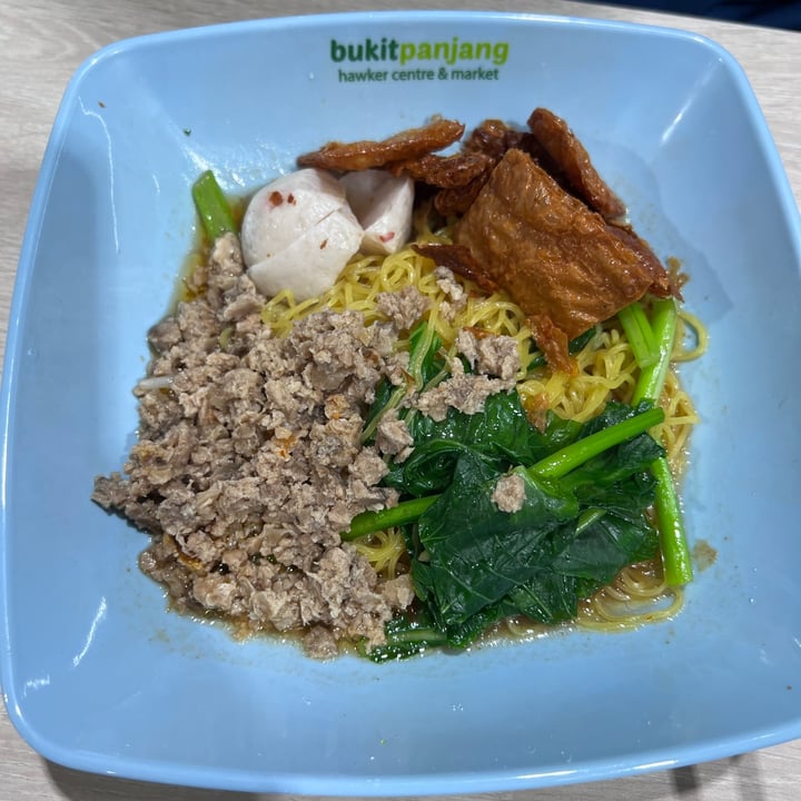 photo of SHI SONG VEGETARIAN STALL Bak Chor Mee (Minced Mushroom Noodles) shared by @ginger-t on  15 Mar 2023 - review
