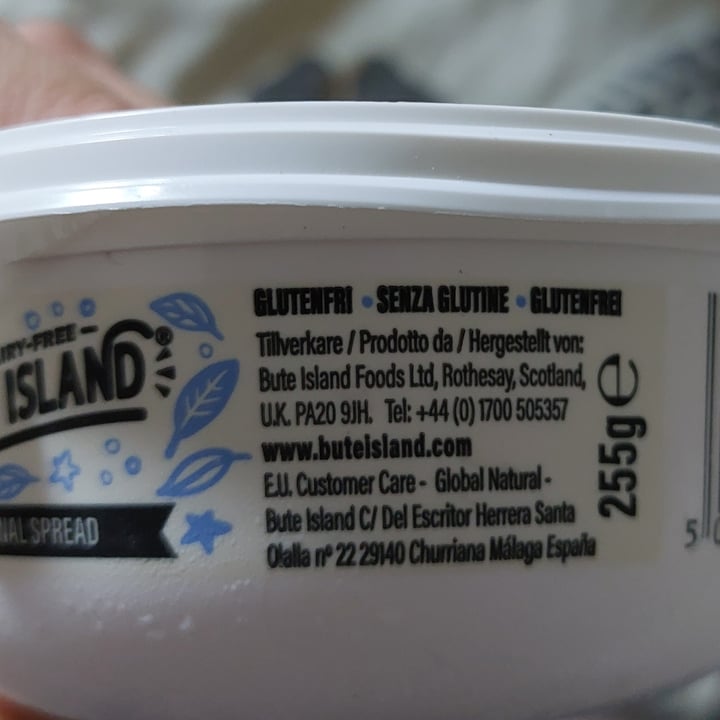 photo of vegan island Original Spread shared by @silviaddox on  06 Aug 2023 - review