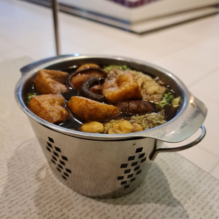 photo of Vegetarian Express Cafe Claypot Bak Kut Teh 砂煲肉骨茶湯 shared by @parismelody on  21 Feb 2023 - review