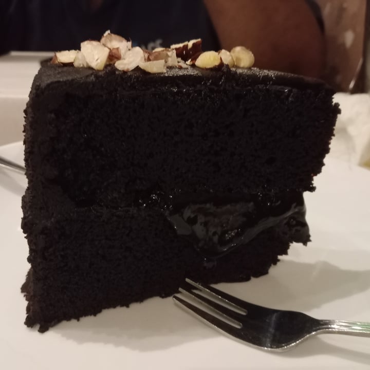 photo of Doppio Zero, Pearls Umhlanga Vegan Chocolate Cake shared by @ez91 on  28 Dec 2022 - review