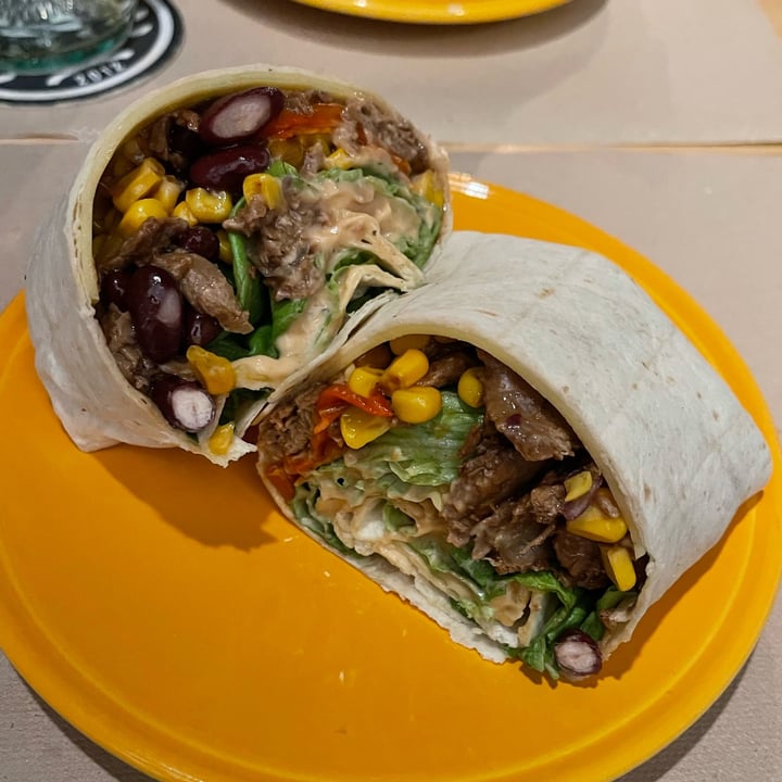 photo of RUTZ Chili Wrap shared by @therealveganfox on  08 Apr 2023 - review