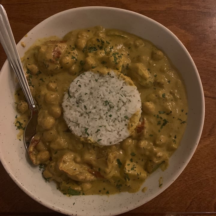 photo of Reid's Apothecary curried chickpeas shared by @vegeater on  28 Jan 2023 - review