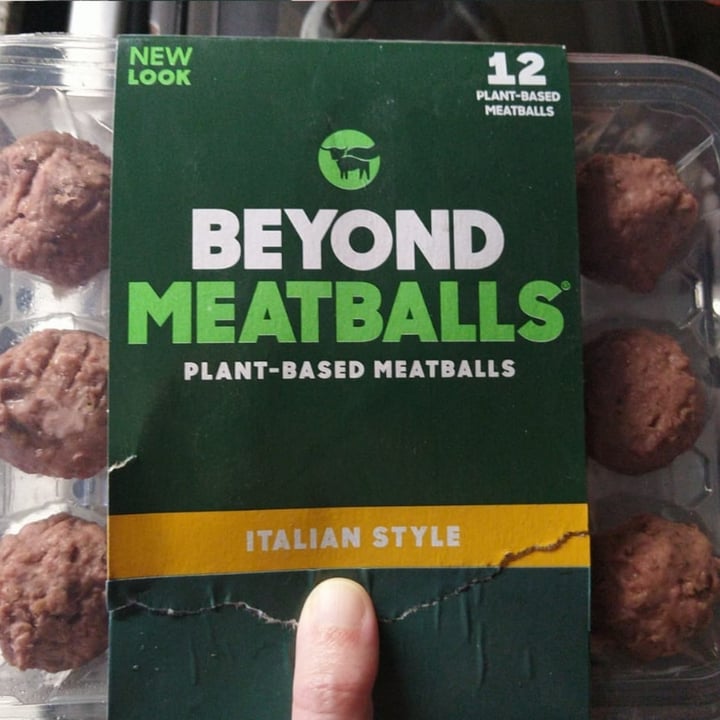 photo of Beyond Meat Beyond Meatballs Italian Style shared by @wallass2487 on  31 Mar 2023 - review