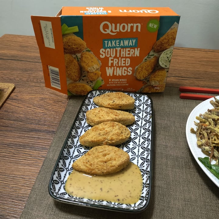 photo of Quorn Takeaway Southern Fried Wings shared by @stevenneoh on  29 May 2023 - review