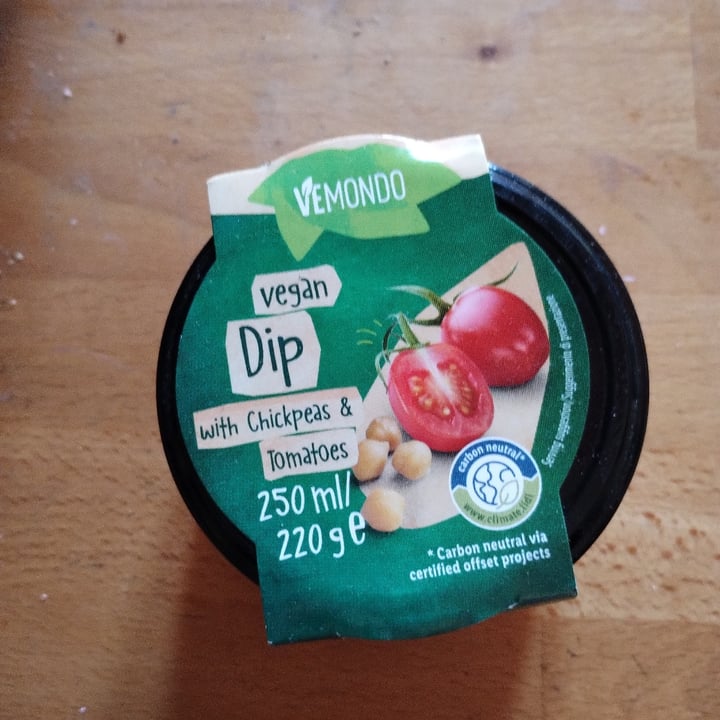 photo of Vemondo vegan dip con ceci e pomodoro shared by @azzurra on  08 Apr 2023 - review