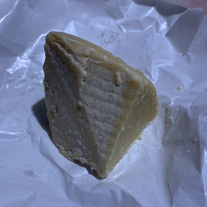 photo of Gondino (Pangea Food) Gondino Stagionato shared by @unejanie on  14 Feb 2023 - review