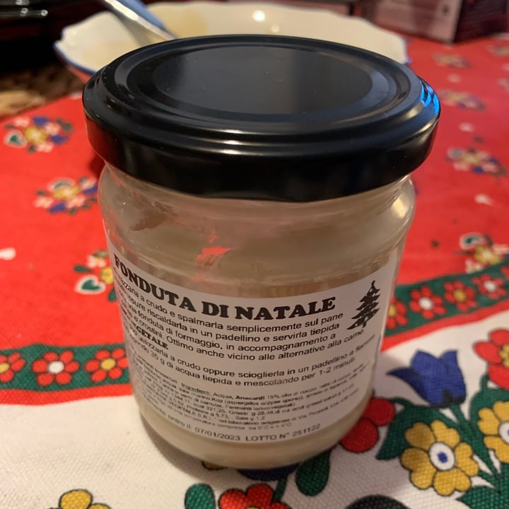 photo of Il CashewFicio fonduta di natale shared by @bibianca on  28 Dec 2022 - review