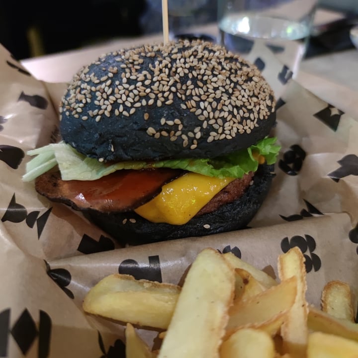 photo of Impact Food Smoked Burger Redefine shared by @genea on  18 Apr 2023 - review
