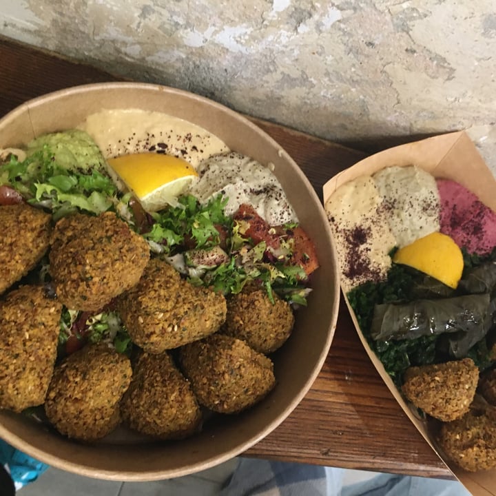 photo of Santo Falafel Babilonia shared by @claire66 on  04 Mar 2023 - review