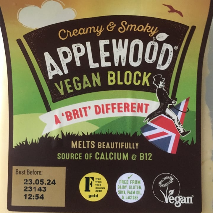 photo of Applewood vegan block shared by @gillhibbitt on  17 Jul 2023 - review