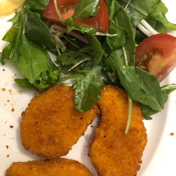 photo of Unconventional Nuggets Vegetali shared by @pistacchina on  05 Jun 2023 - review