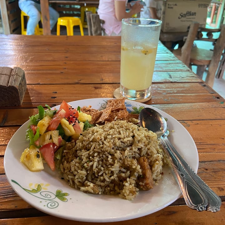 photo of BP Dragonfly Garden Fried Rice shared by @ypsssss on  27 Jun 2023 - review