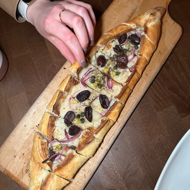 photo of Anixi Olive Za'tar Pide shared by @alexesposito on  17 Apr 2023 - review