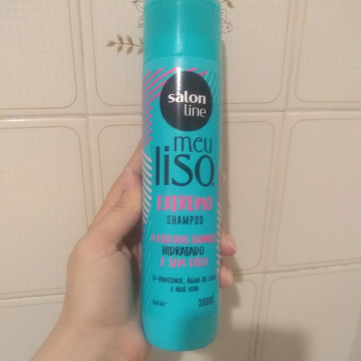 photo of Salon line shampoo liso extremo shared by @priscillacoelho on  16 Dec 2022 - review
