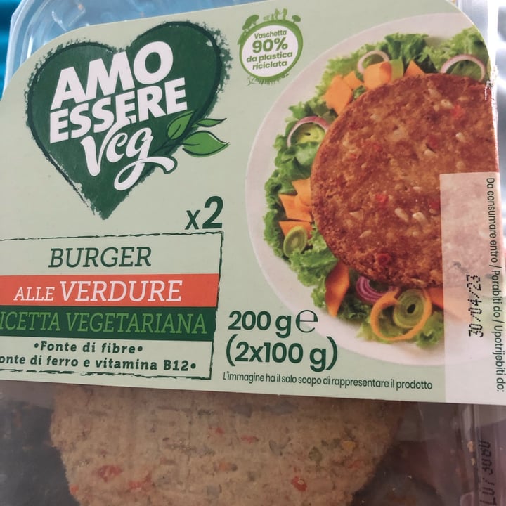 photo of Amo Essere Veg burger alle verdure shared by @lavale on  24 Apr 2023 - review