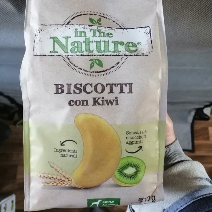 photo of In The Nature Bio biscotti con kiwi shared by @lagabimas on  13 Jan 2023 - review