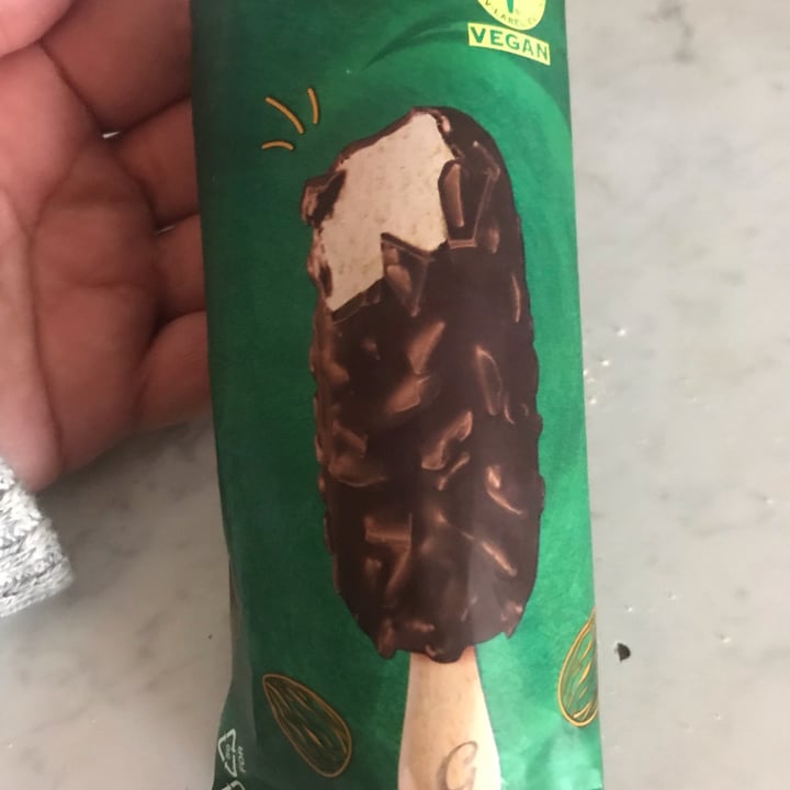 photo of Vemondo 3X Vegan Almond shared by @frazazie on  14 May 2023 - review