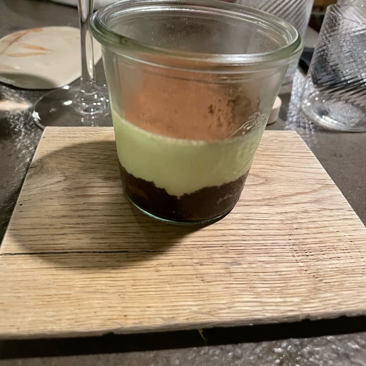 photo of Herbe - Food & Drink Vegetale tiramisù shared by @elisatosi on  09 Mar 2023 - review