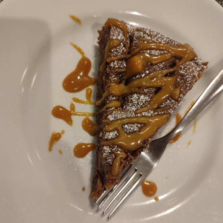 photo of Ma Va' ? Restaurant Roma Torta Di Mele E Caramello Salato shared by @alessiadb on  11 May 2023 - review