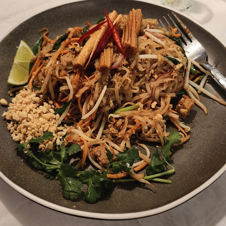 photo of Mali Vegan Thai Pad Thai shared by @ohrenje on  30 Apr 2023 - review