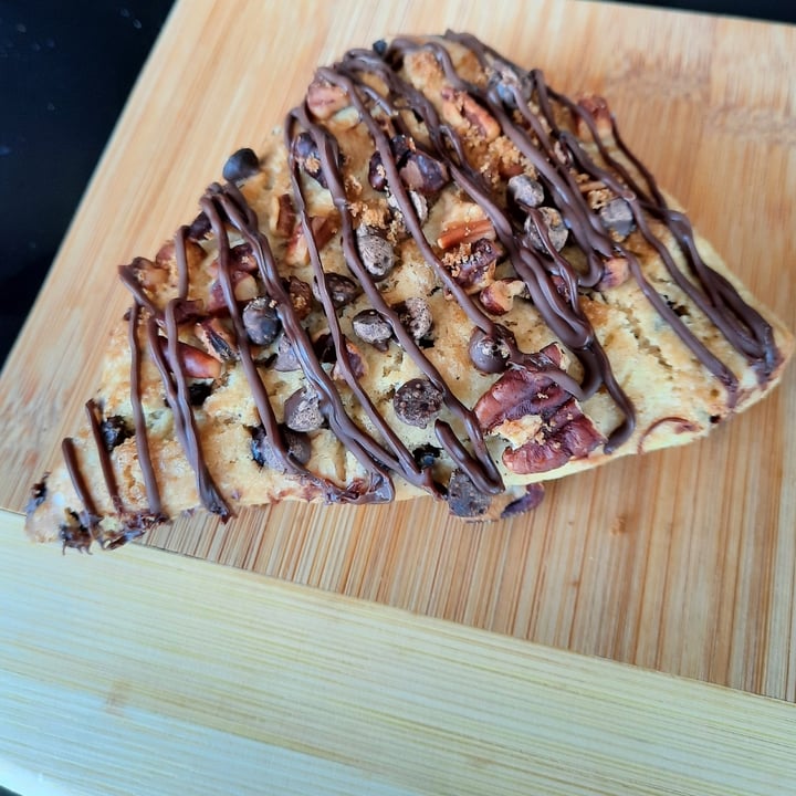 photo of Wisdom Vegan Bakery Chocolate Pecan Scone shared by @d0ubledog5 on  22 Apr 2023 - review