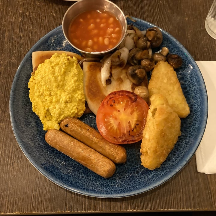 photo of Maggie Mays Belfast Cafe Vegan Fry shared by @elewink24 on  11 Jun 2023 - review