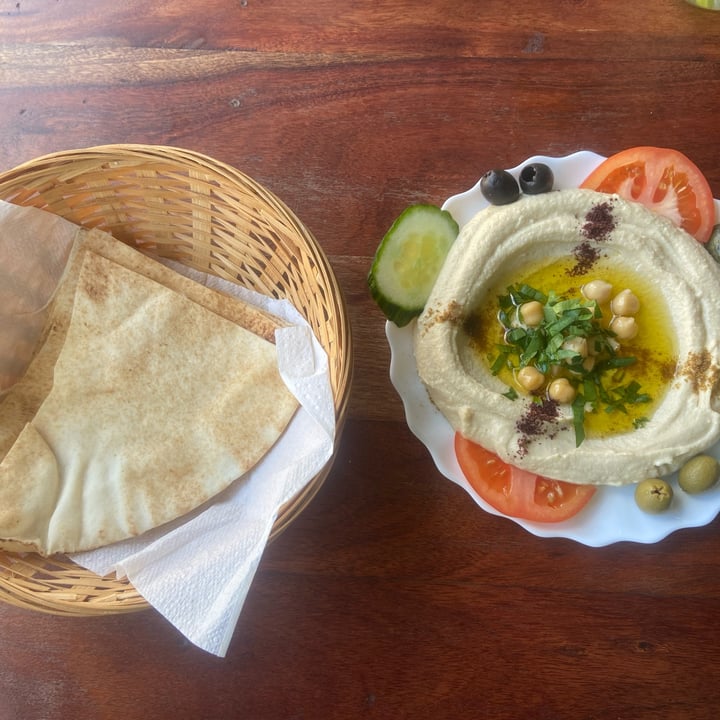 photo of Flop Café Hummus shared by @apkilgour on  05 Feb 2023 - review