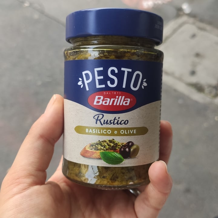 photo of Barilla Pesto rustico Basilico E Olive shared by @sheila13 on  14 May 2023 - review