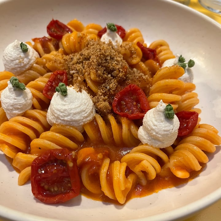 photo of Interno TRE Pasta Ai Tre Pomodori shared by @miky2022 on  01 Jul 2023 - review