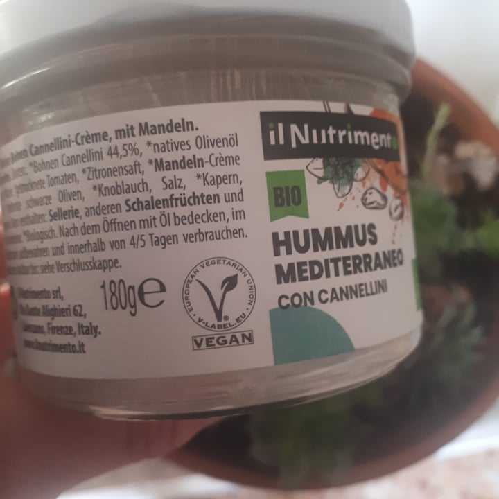 photo of Il Nutrimento Hummus di cannellini Mediterraneo shared by @nanaspooky on  09 Jan 2023 - review