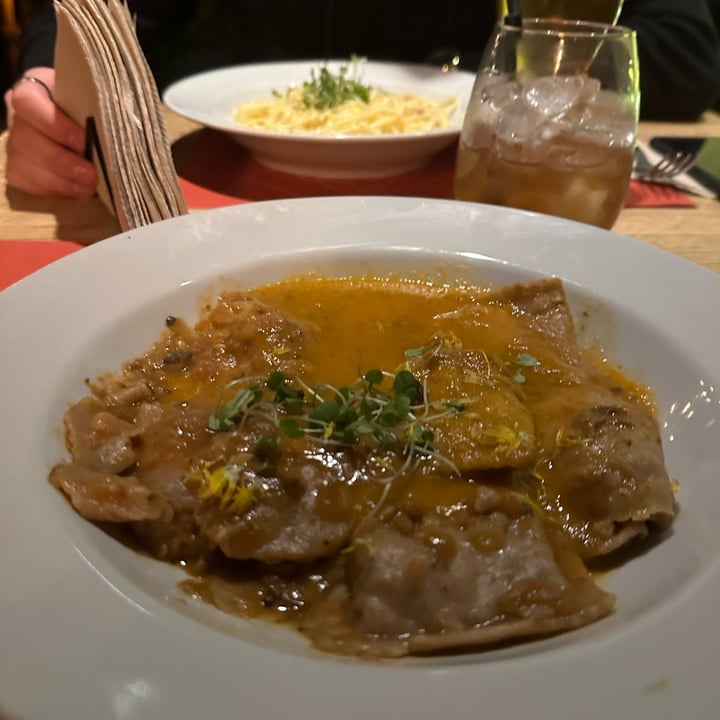 photo of Parliamo Pizza - Roca ravioli di melanzane shared by @agus- on  06 Aug 2023 - review
