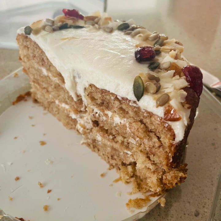 photo of Woolworths Food Hummingbird Gateau shared by @nadsb on  21 Dec 2022 - review
