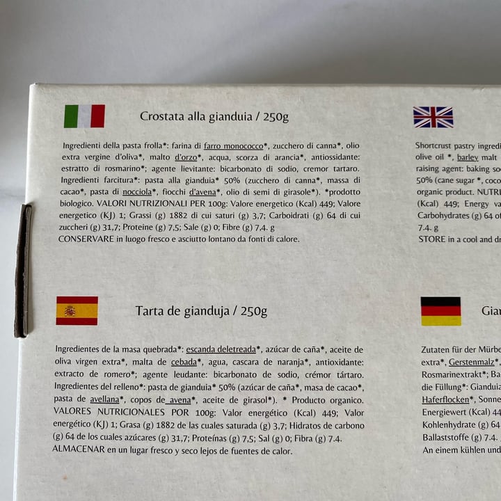 photo of Biscottificio Guerra Crostata Golosa tutta Gianduia shared by @ilariabiancolatte1 on  25 Apr 2023 - review