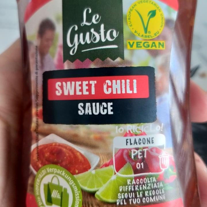 photo of Le Gusto Sweet chili sauce shared by @silviabaddy on  14 Jun 2023 - review