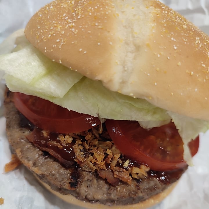 photo of Burger king Plant-Based Whopper shared by @terrymin9 on  27 May 2023 - review