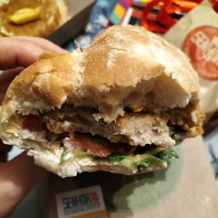 photo of Senhor Peri Peri Chickless Burger shared by @cjandersenpost on  19 Feb 2023 - review