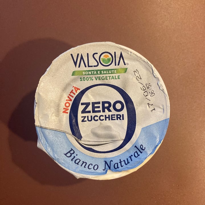 photo of Valsoia yogurt bianco naturale zero zuccheri shared by @tiure on  04 Jun 2023 - review