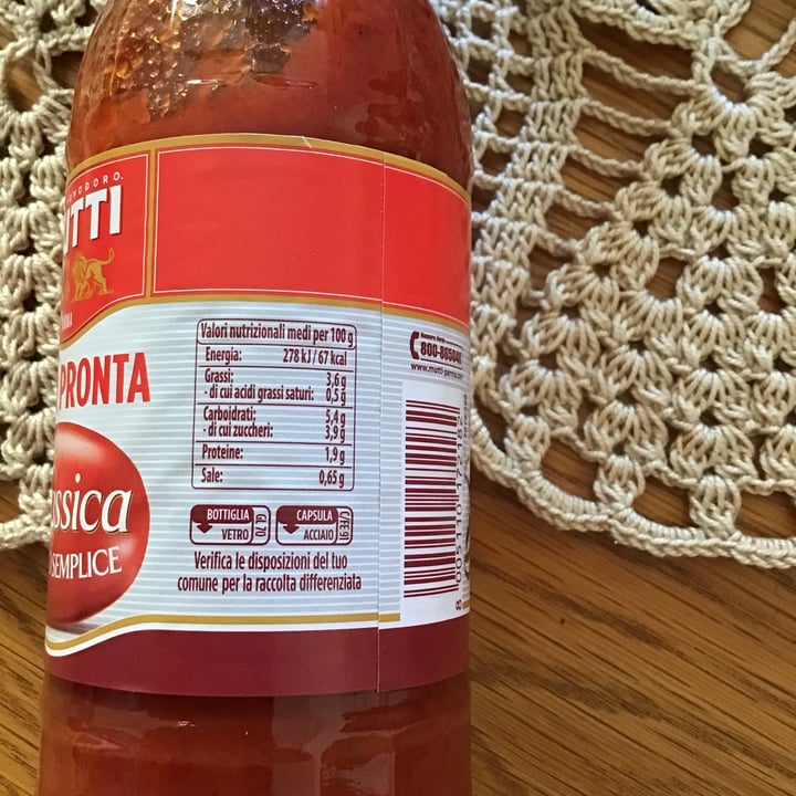 photo of Mutti Salsa Pronta Classica shared by @laurazannoni on  18 Mar 2023 - review