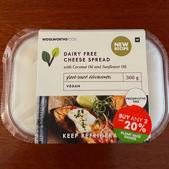 photo of Woolworths Vegan Coconut and Sunflower Oil Spread Woolworths Coconut and Sunflower Oil Spread shared by @ansuyanairthevegan on  23 Jan 2023 - review